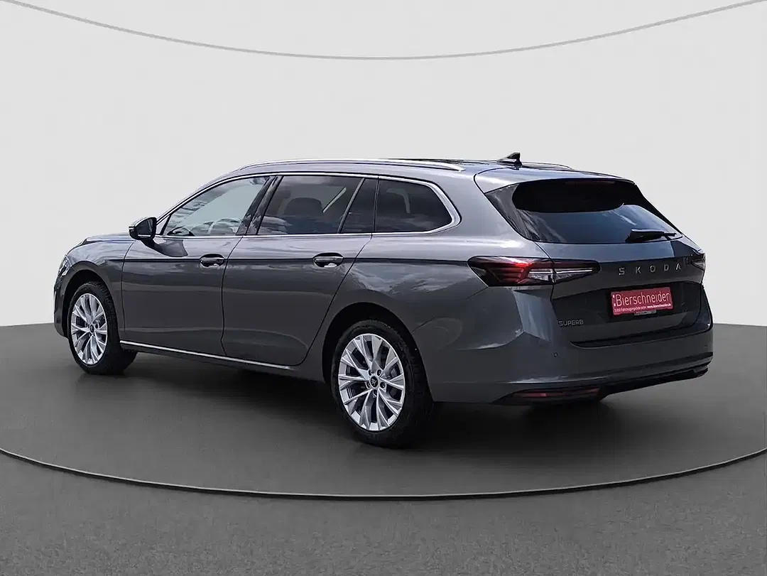Skoda Superb - Thumbnail 8