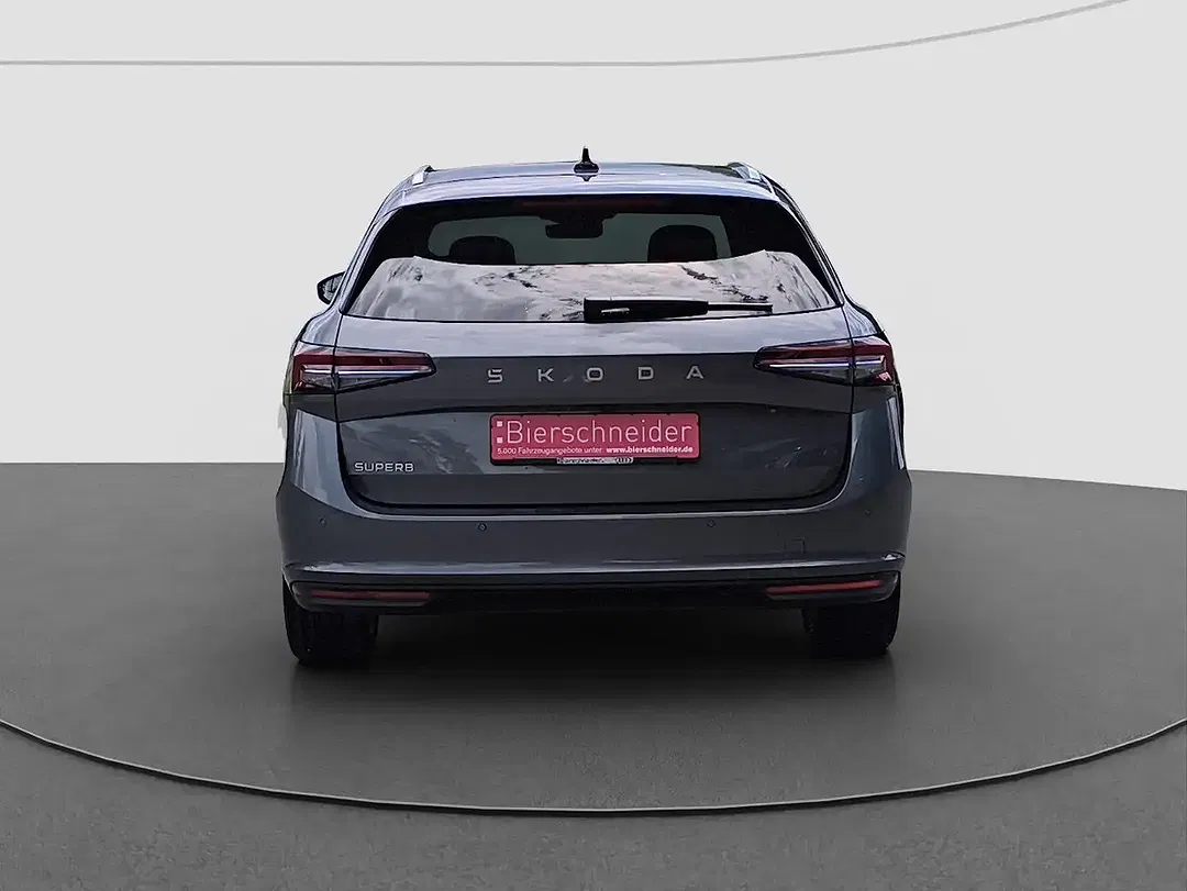 Skoda Superb - Thumbnail 9