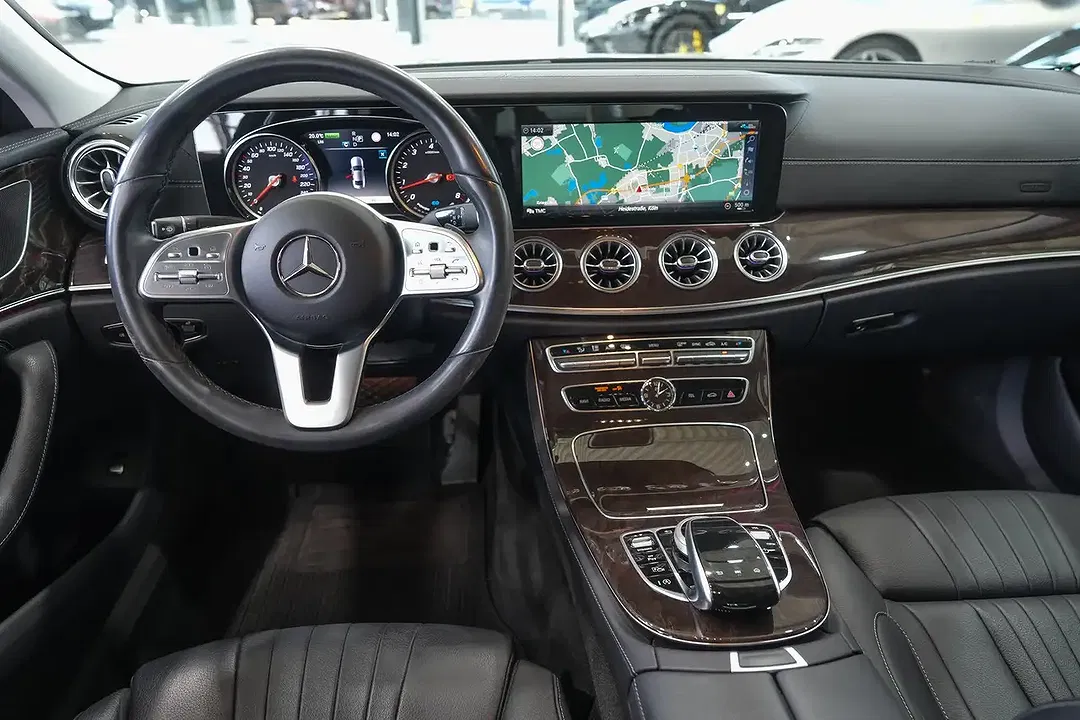 Mercedes-Benz CLS 350 - Thumbnail 12