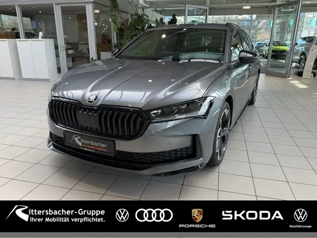 Skoda Superb - Thumbnail 1