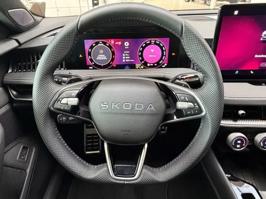 Skoda Superb - Thumbnail 15