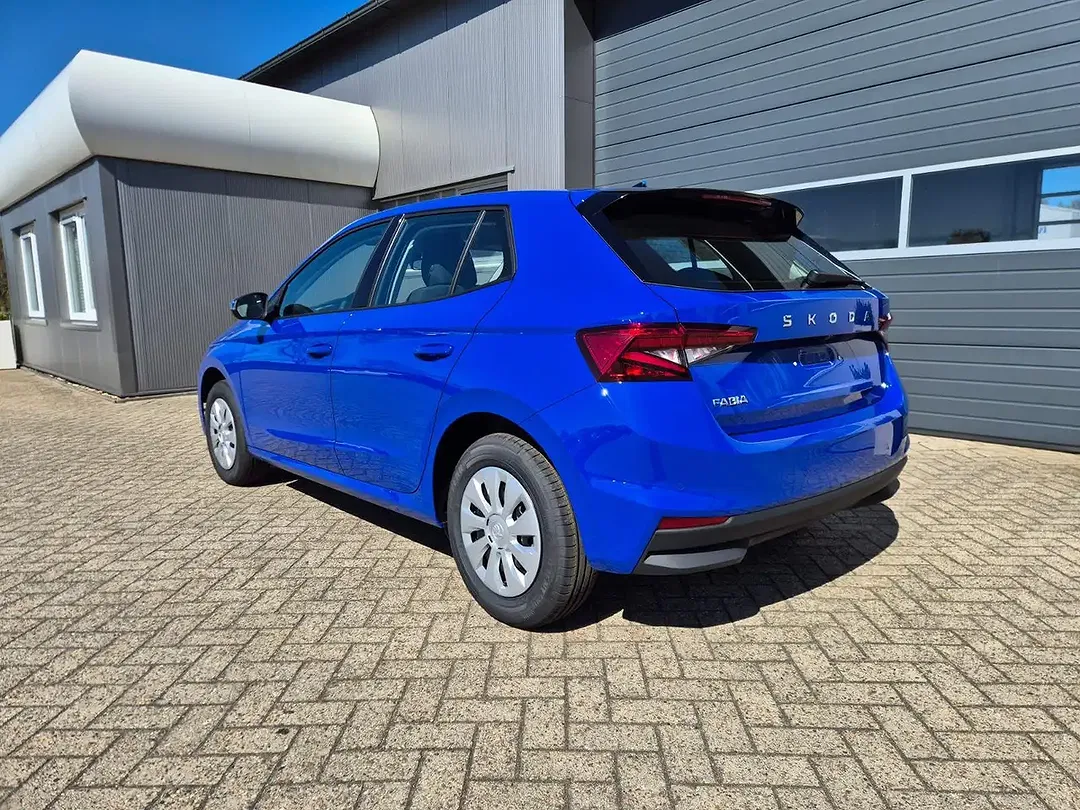 Skoda Fabia - Thumbnail 3