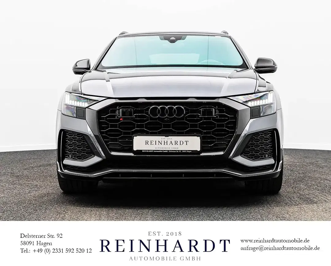 Audi RS Q8 - Thumbnail 3