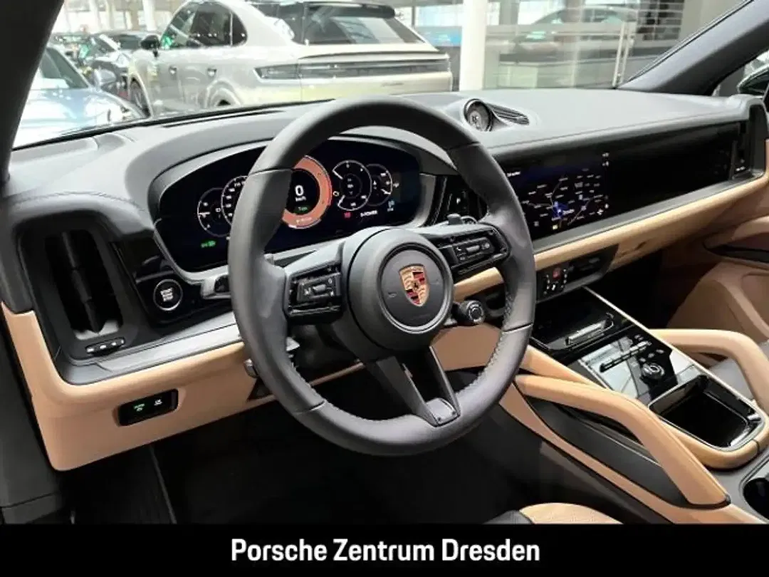 Porsche Cayenne - Thumbnail 14