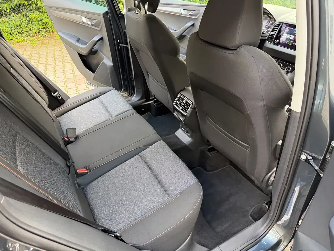 Skoda Karoq - Thumbnail 14