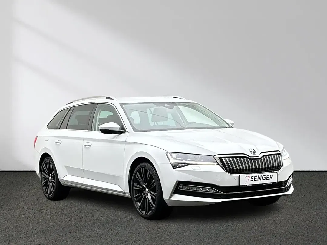 Skoda Superb - Thumbnail 3
