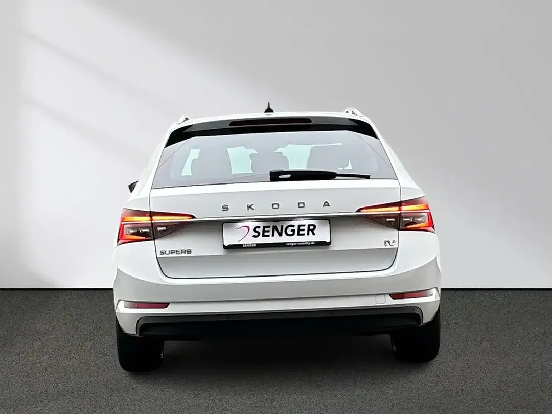 Skoda Superb - Thumbnail 4