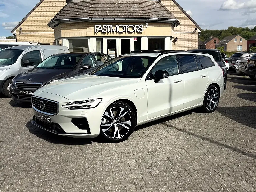 Volvo V60 T8 2.0 PHEV Geartronic AWD R-Design
