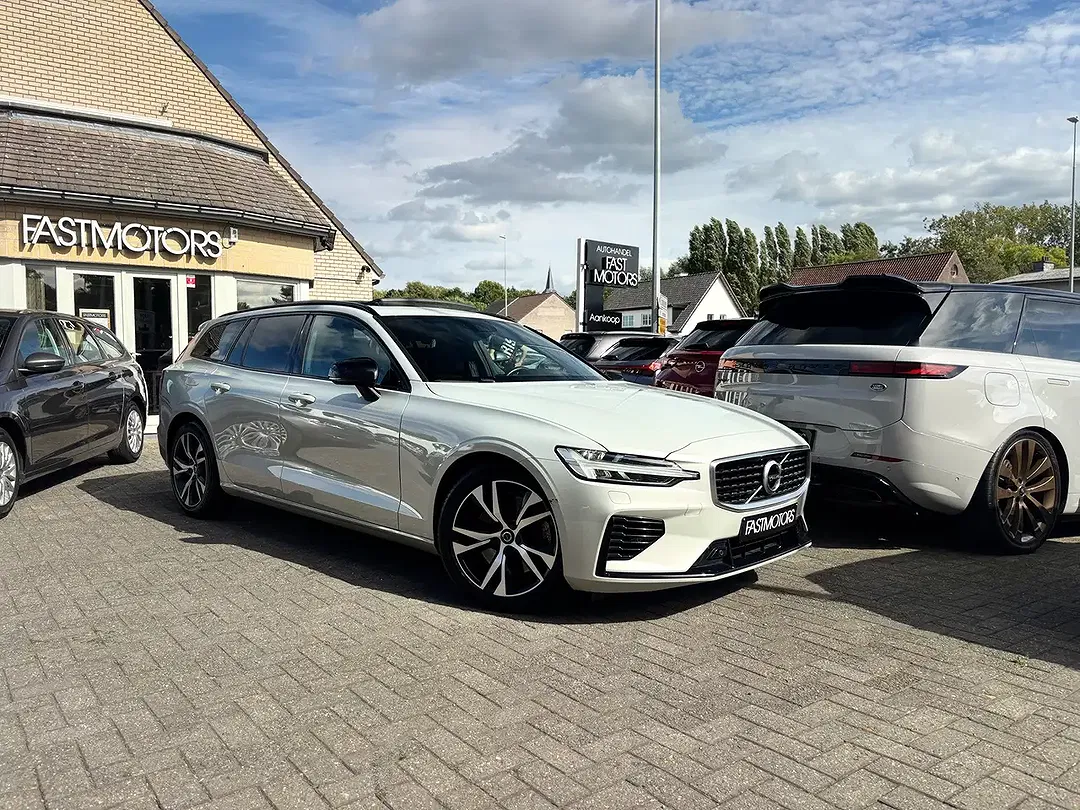 Volvo V60 - Thumbnail 3