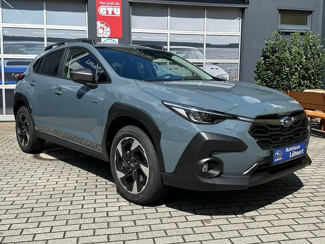 Subaru Crosstrek - Thumbnail 1