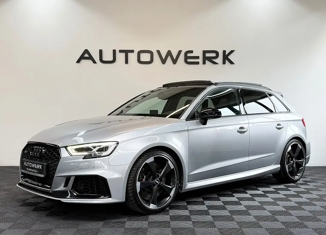 Audi RS3 - Thumbnail 2