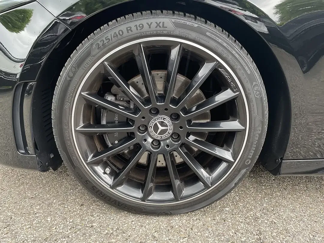 Mercedes-Benz A 220 - Thumbnail 4
