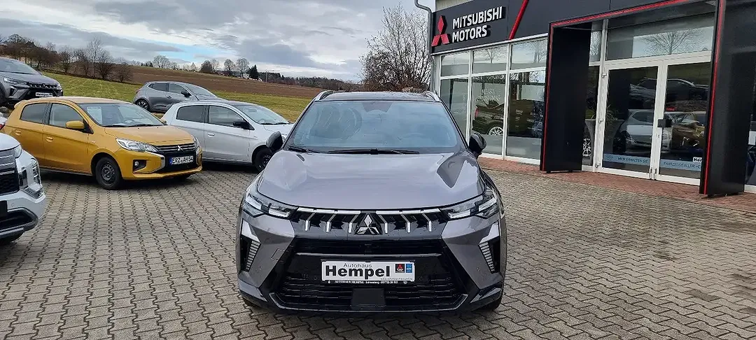 Mitsubishi ASX - Thumbnail 2