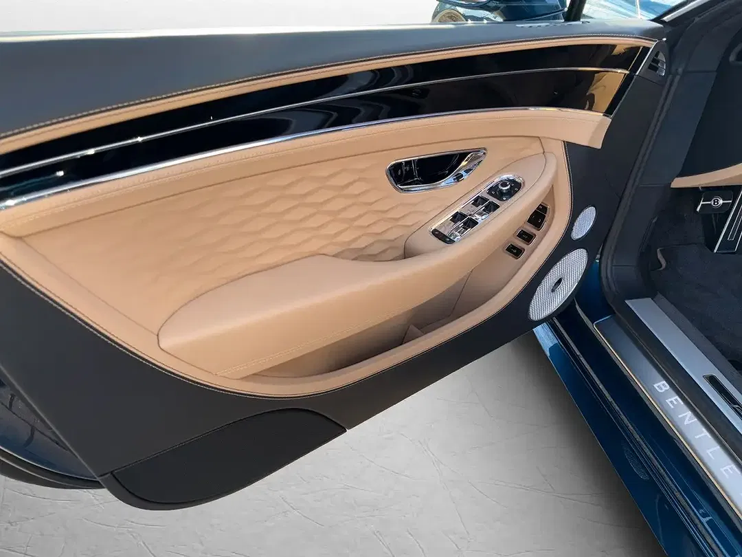 Bentley Continental GT - Thumbnail 11