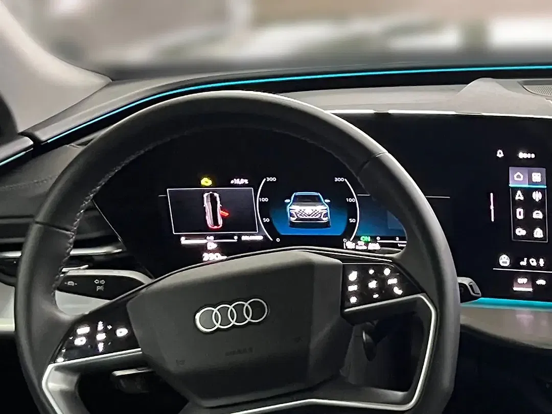 Audi Q5 - Thumbnail 11