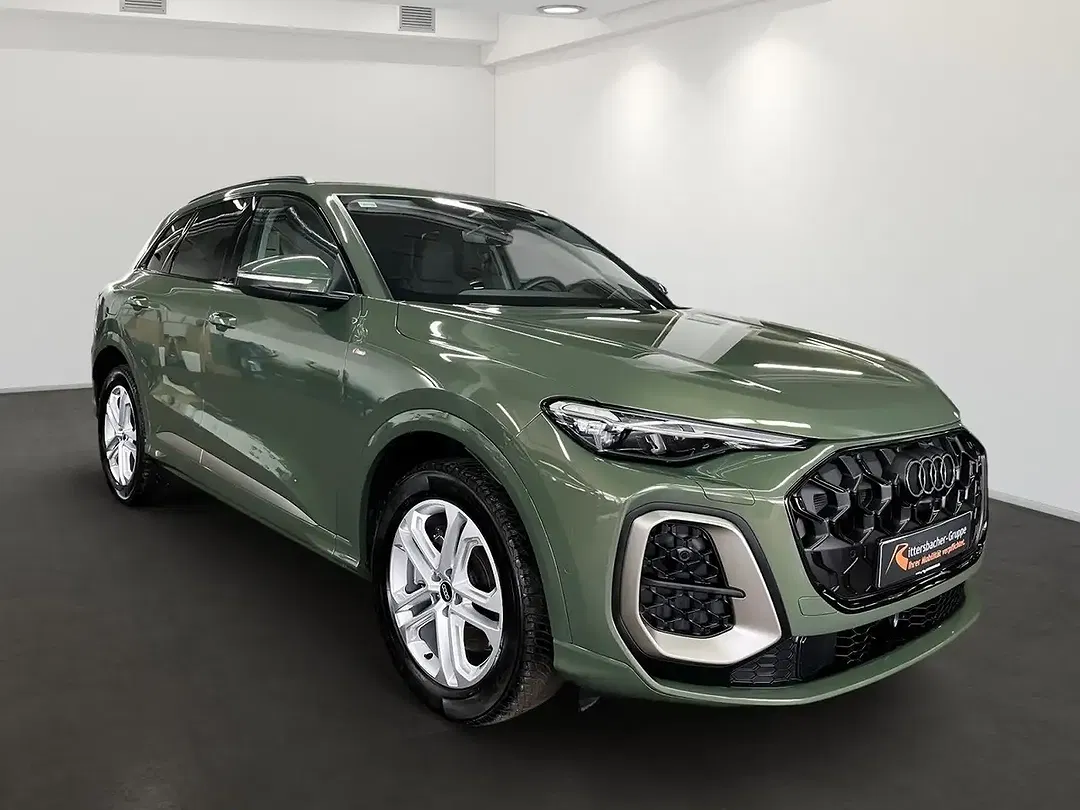 Audi Q5 - Thumbnail 3