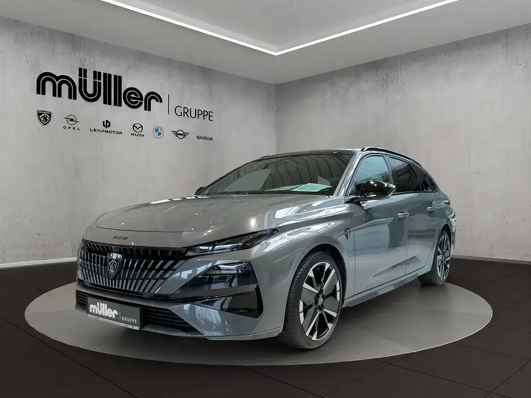 Peugeot 308 - Thumbnail 1