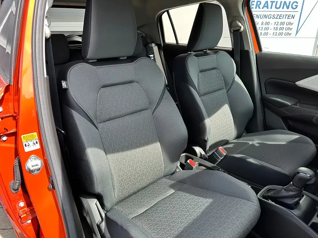 Suzuki Swift - Thumbnail 6