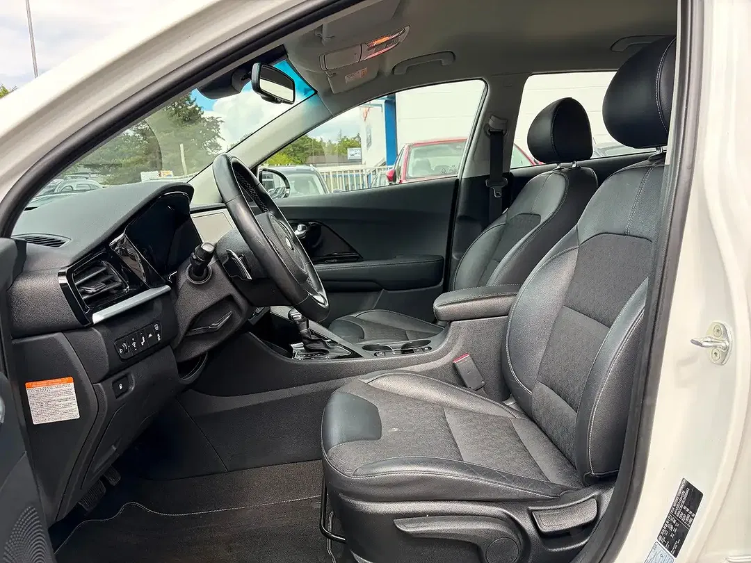 Kia Niro - Thumbnail 12