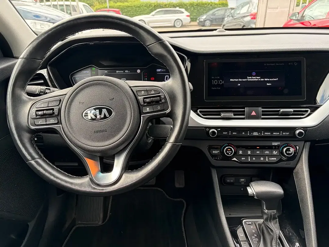 Kia Niro - Thumbnail 14
