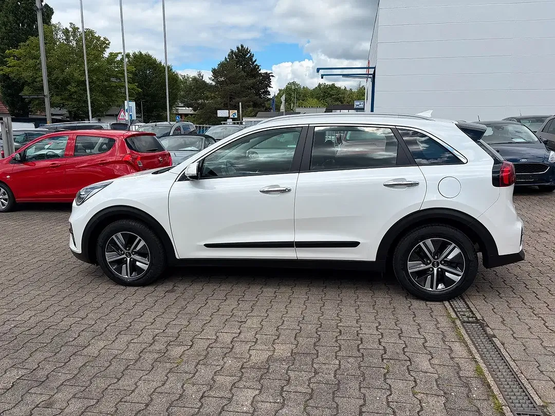 Kia Niro - Thumbnail 8
