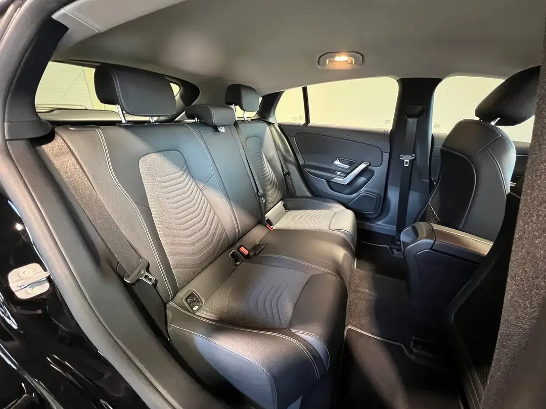 Mercedes-Benz CLA 250 - Thumbnail 11