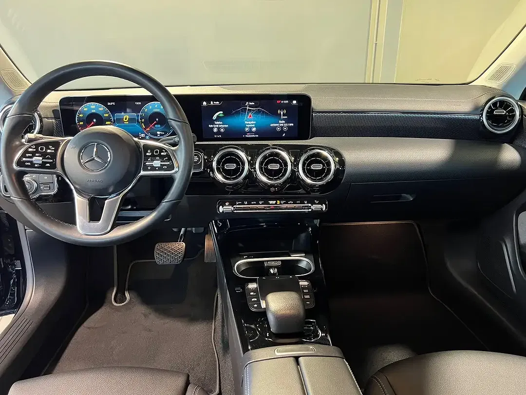 Mercedes-Benz CLA 250 - Thumbnail 4
