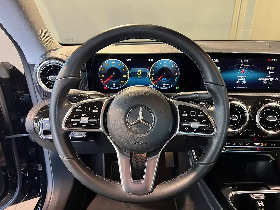 Mercedes-Benz CLA 250 - Thumbnail 5