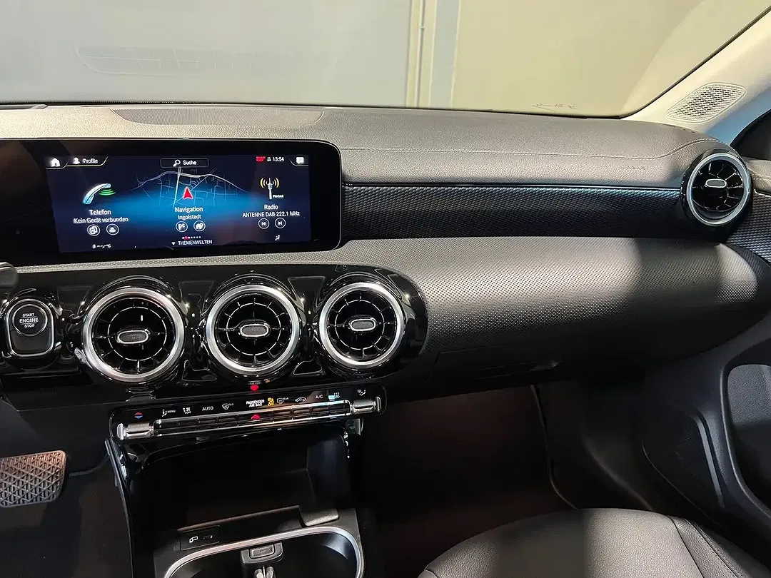 Mercedes-Benz CLA 250 - Thumbnail 6