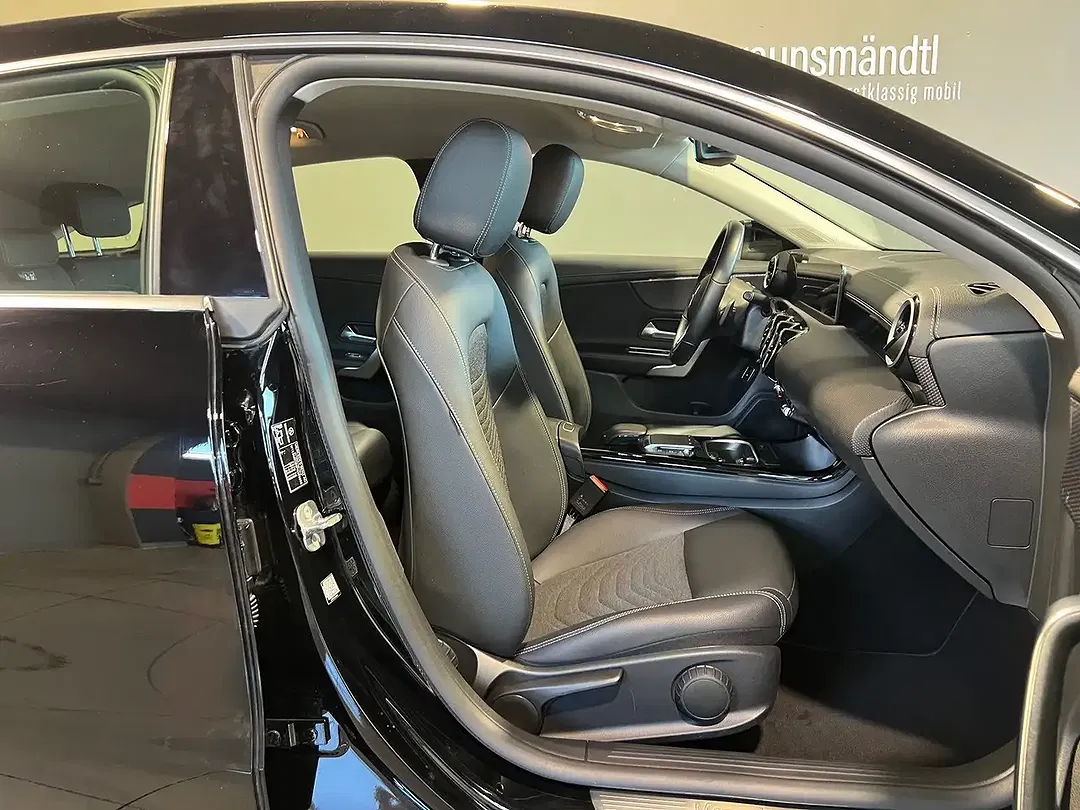 Mercedes-Benz CLA 250 - Thumbnail 9