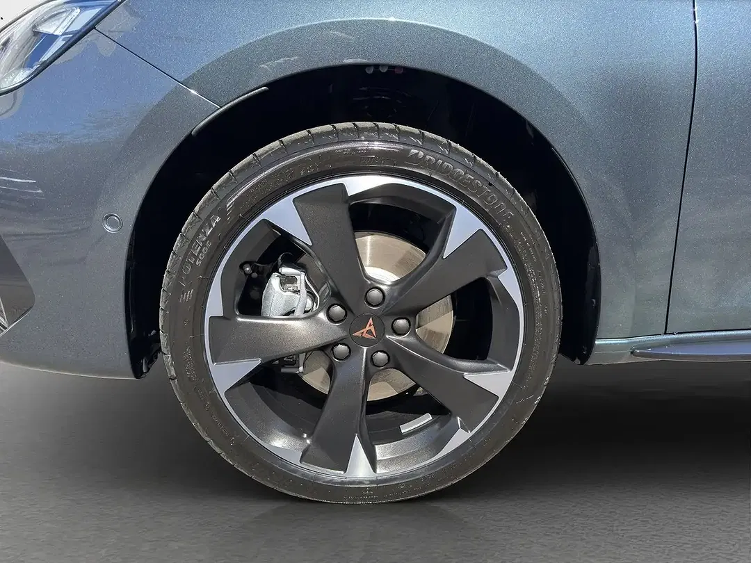CUPRA Leon - Thumbnail 12