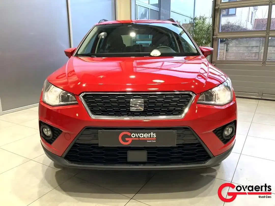 SEAT Arona - Thumbnail 4