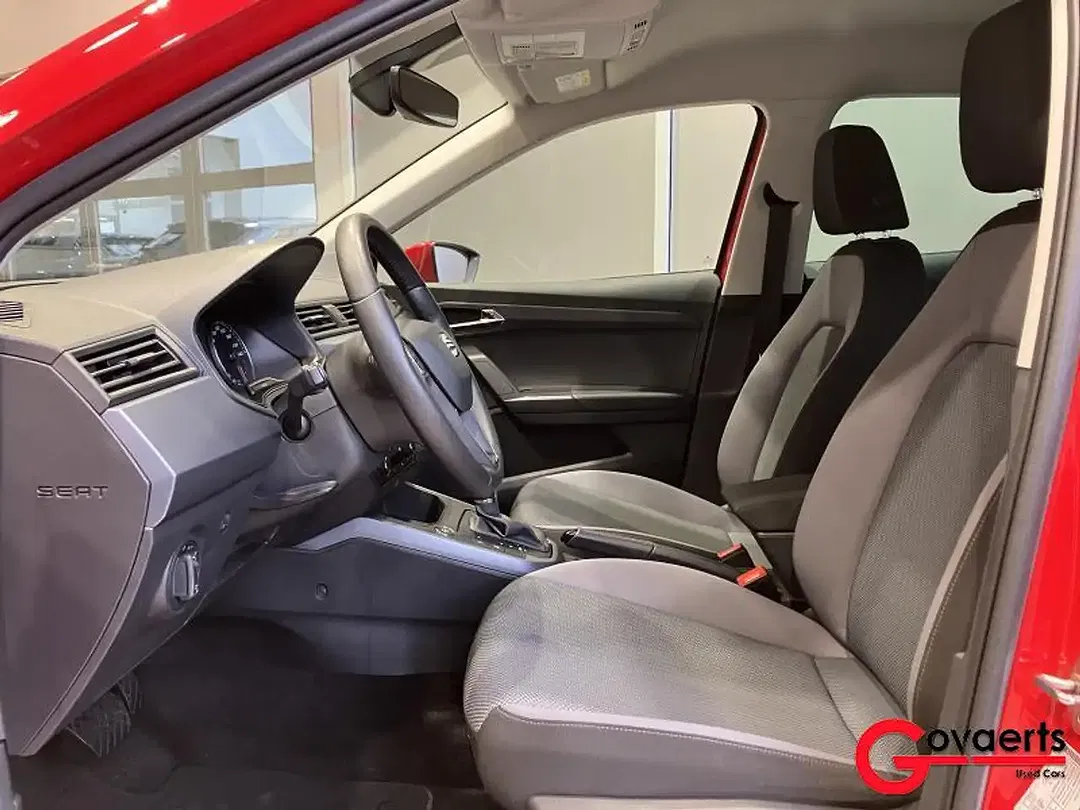 SEAT Arona - Thumbnail 6