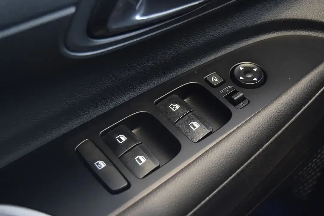 Hyundai i20 - Thumbnail 15