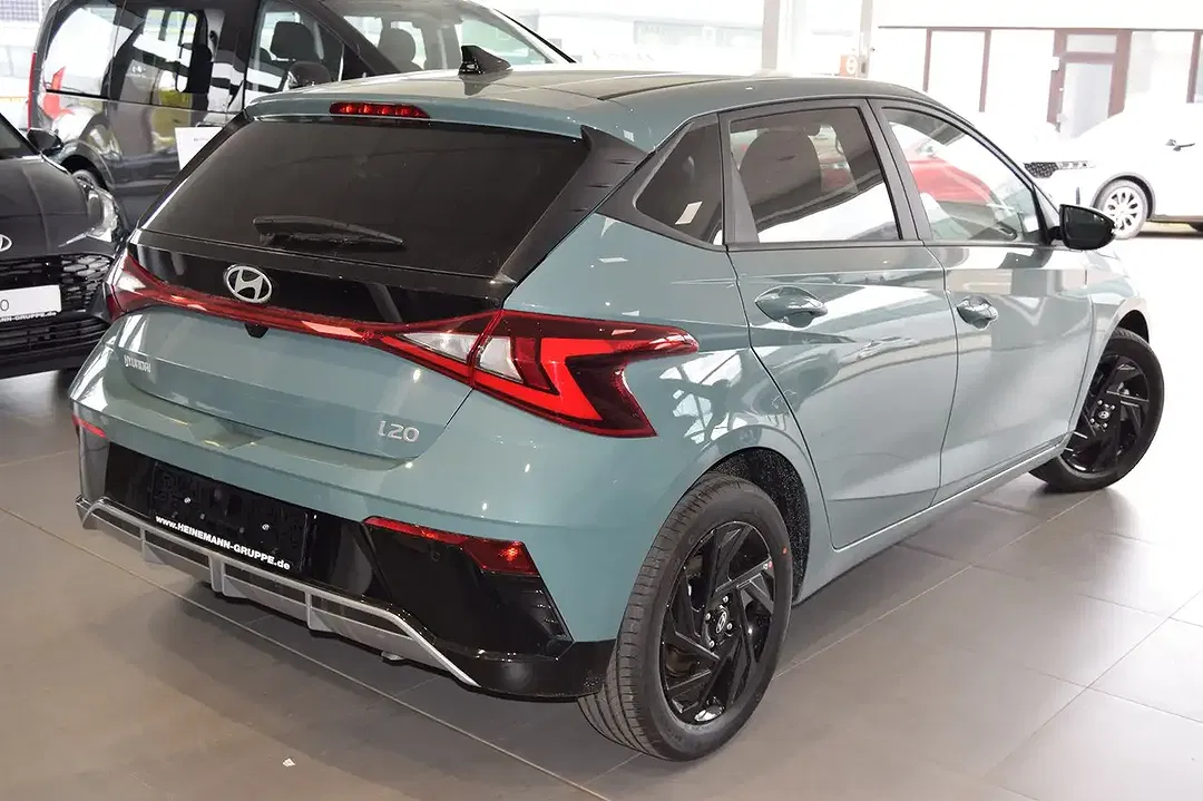 Hyundai i20 - Thumbnail 2