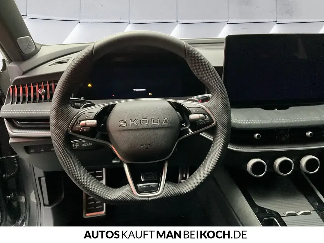 Skoda Superb - Thumbnail 8
