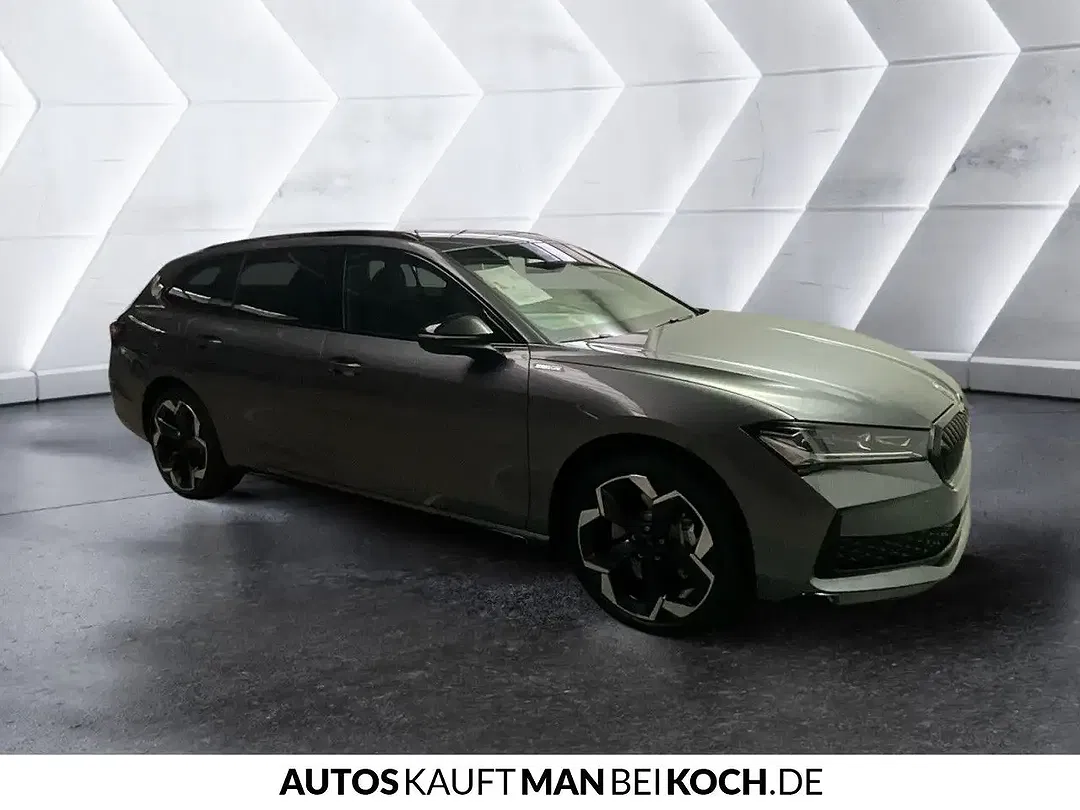Skoda Superb - Thumbnail 4