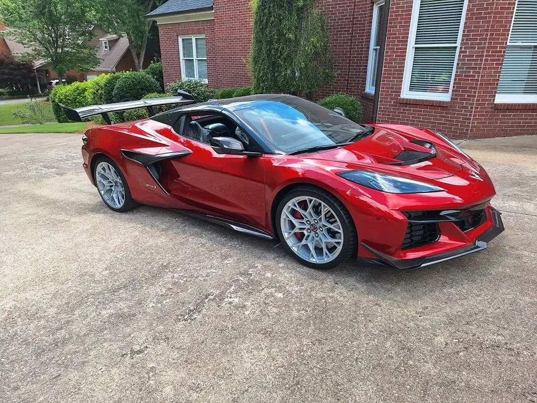 Corvette ZR1 - Thumbnail 2