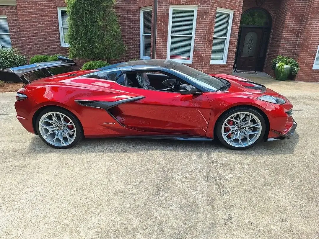 Corvette ZR1 - Thumbnail 6