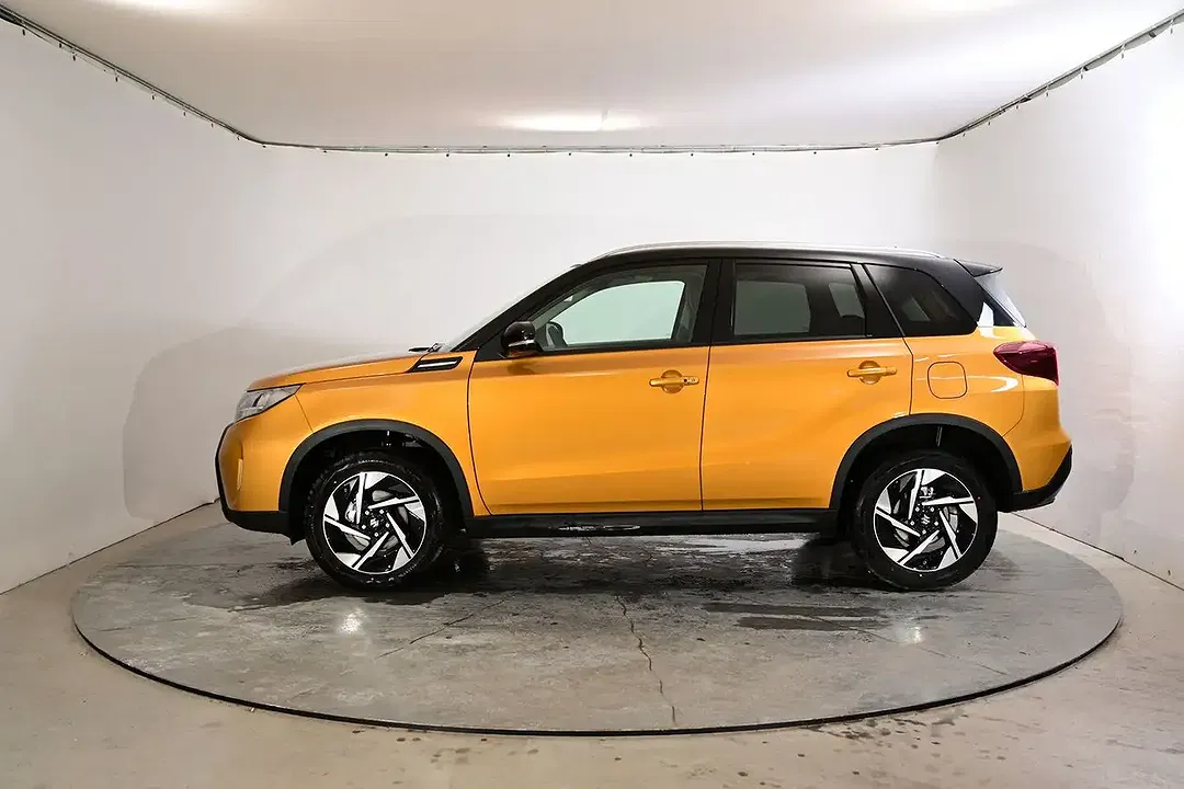 Suzuki Vitara - Thumbnail 6