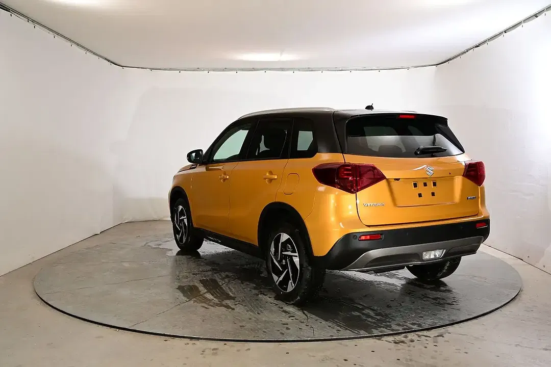 Suzuki Vitara - Thumbnail 7