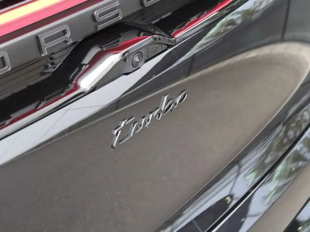 Porsche Macan - Thumbnail 13