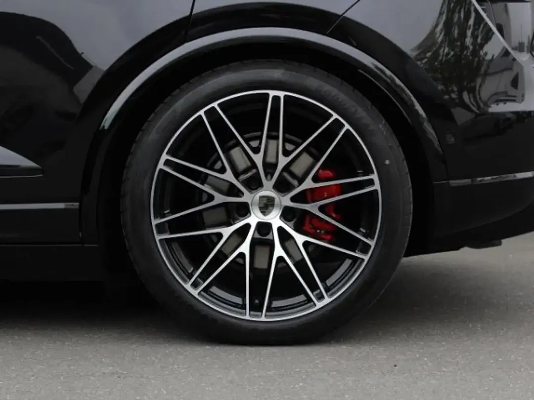Porsche Macan - Thumbnail 15