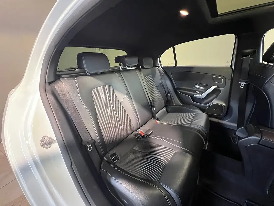 Mercedes-Benz A 250 - Thumbnail 11