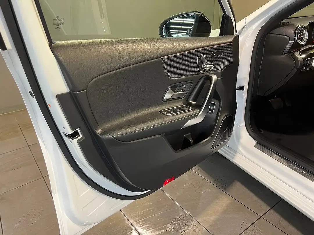 Mercedes-Benz A 250 - Thumbnail 12