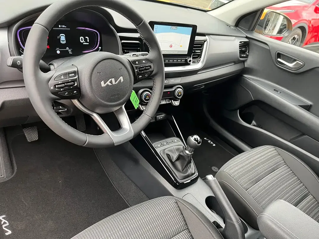 Kia Stonic - Thumbnail 12