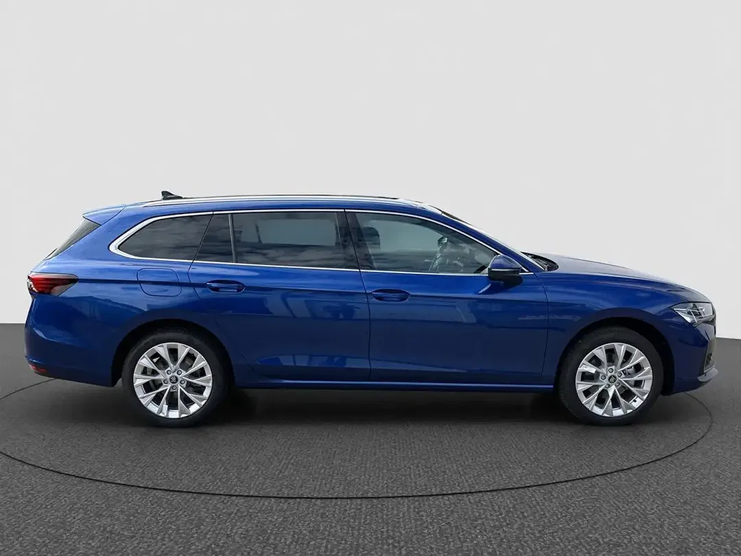 Skoda Superb - Thumbnail 6