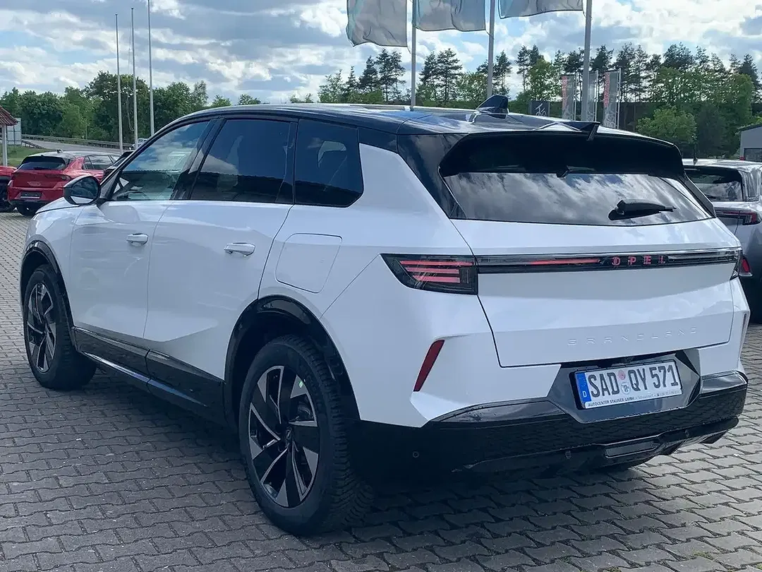 Opel Grandland X - Thumbnail 6