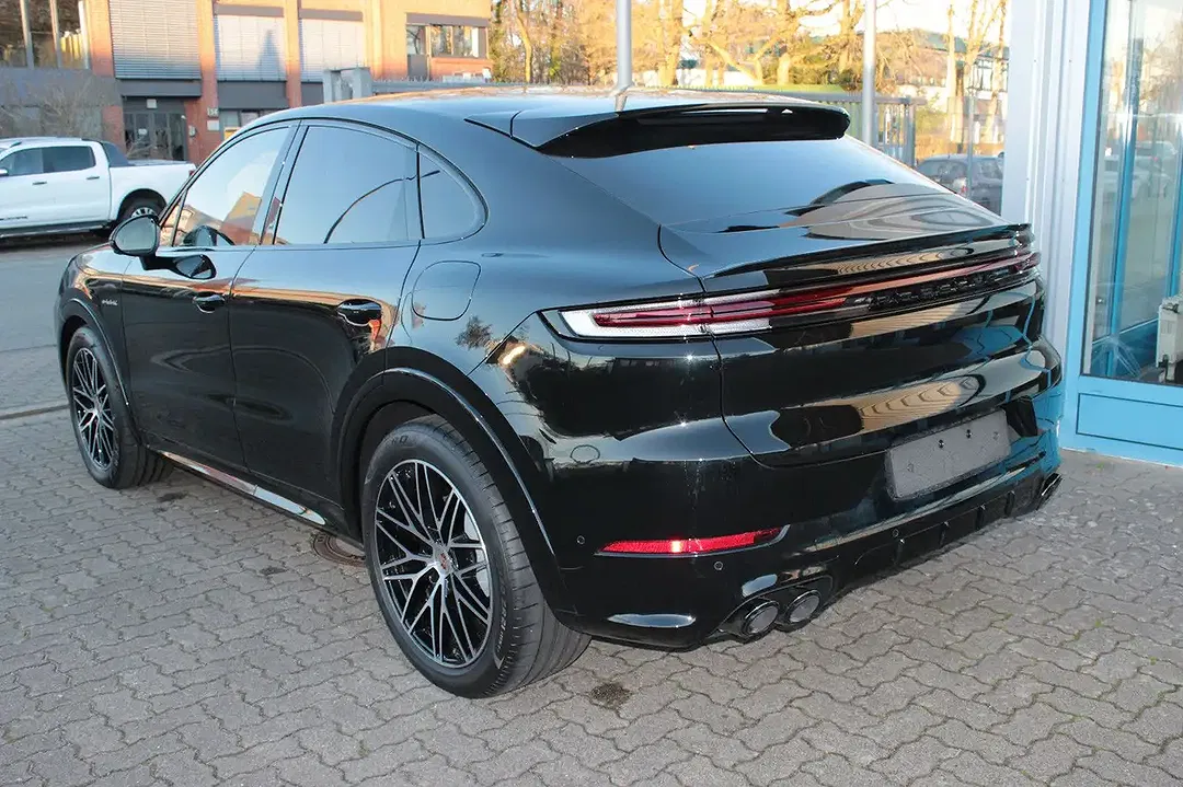 Porsche Cayenne - Thumbnail 4