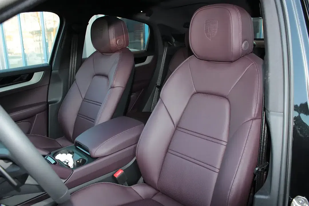 Porsche Cayenne - Thumbnail 9